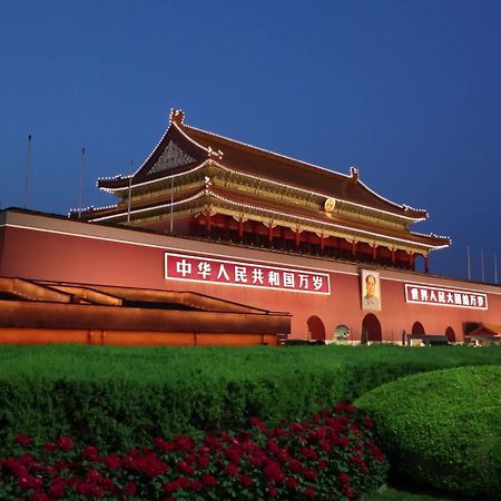 Spring Time Hostel--Nearby Tiananmen Square & Forbidden City & Wangfujing Street & Line 5,6 Subway Nearby,Free Wifi Beijing Exterior photo