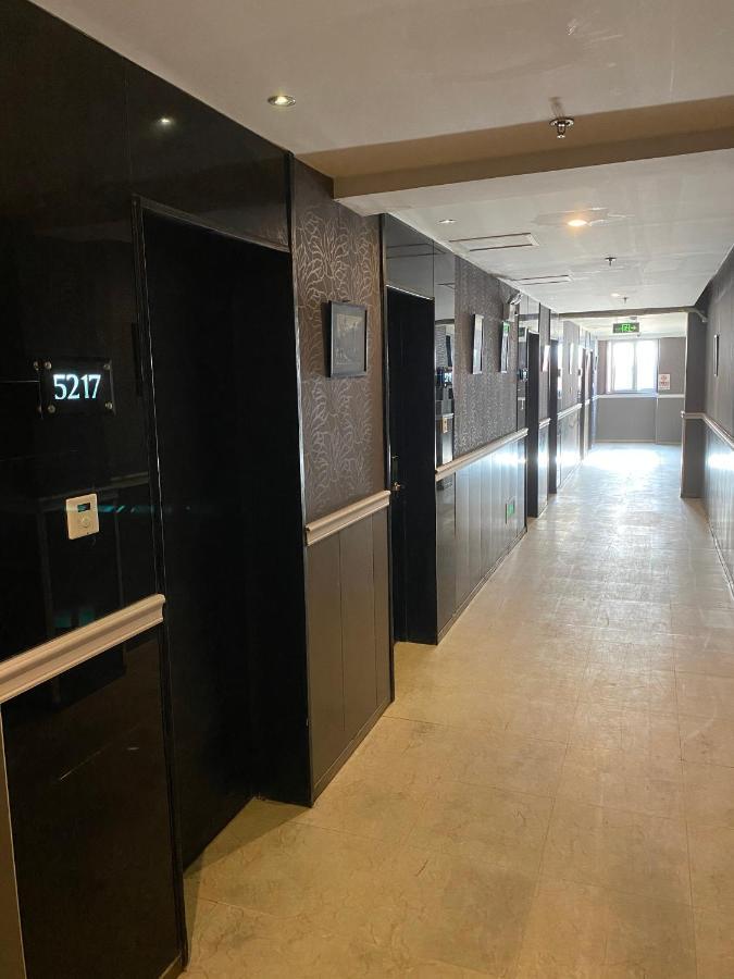 Spring Time Hostel--Nearby Tiananmen Square & Forbidden City & Wangfujing Street & Line 5,6 Subway Nearby,Free Wifi Beijing Exterior photo